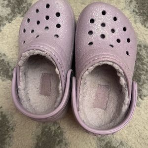 Toddler girl lines crocs
